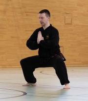 Kung-Fu-Rot-Pruefung-Mathias-Lina-14